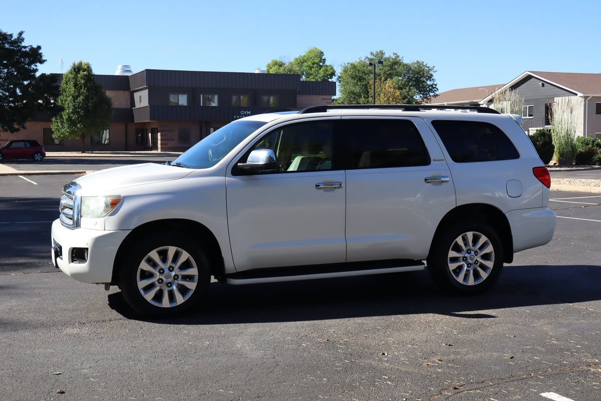 Used 2014 Toyota Sequoia Platinum RWD image 10