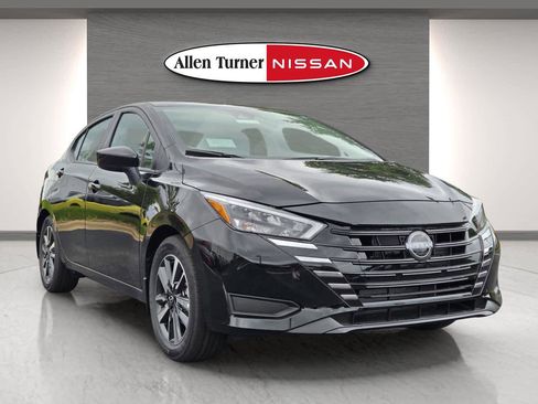 New 2025 Nissan Versa SV w/ Trunk Package image 2