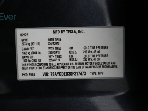 Used 2025 Tesla Model Y Long Range image 26