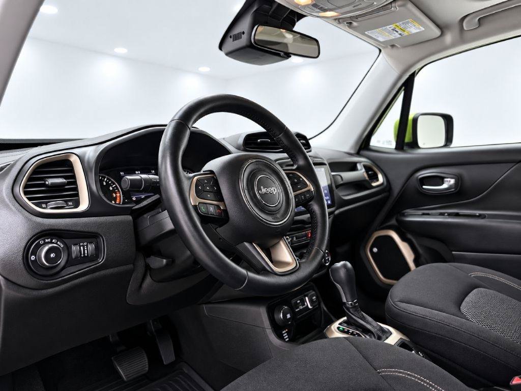 Used 2016 Jeep Renegade 75th Anniversary AWD/4WD image 40