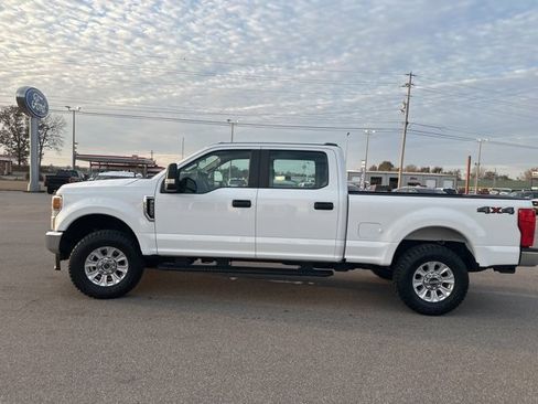 Used 2022 Ford F250 XL w/ STX Appearance Package image 27