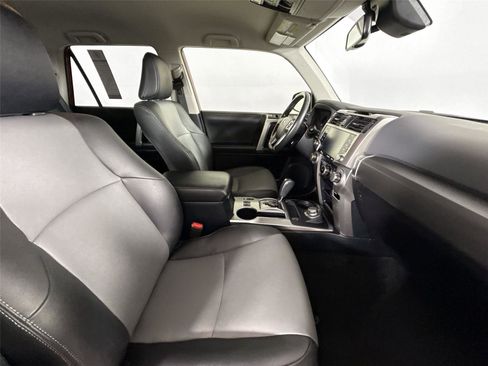 Certified 2024 Toyota 4Runner SR5 Premium AWD/4WD image 41
