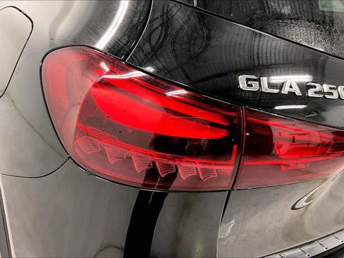 New 2026 Mercedes-Benz GLA 250 image 14