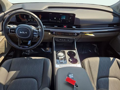 New 2026 Kia Carnival EX image 21
