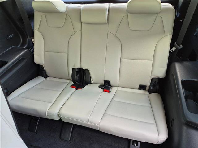 Used 2023 Kia Telluride EX w/ EX Captain's Chair Package FWD image 21