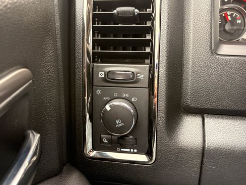 Used 2018 RAM 1500 Sport AWD/4WD image 15