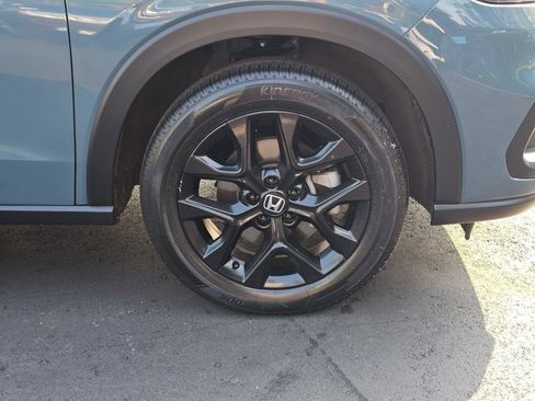 Used 2024 Honda HR-V Sport image 9