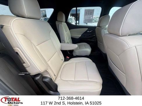 Used 2023 Chevrolet Traverse Premier w/ LPO, Floor Liner Package AWD/4WD image 15