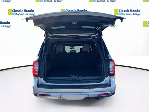 Used 2023 Ford Expedition Max Limited image 32