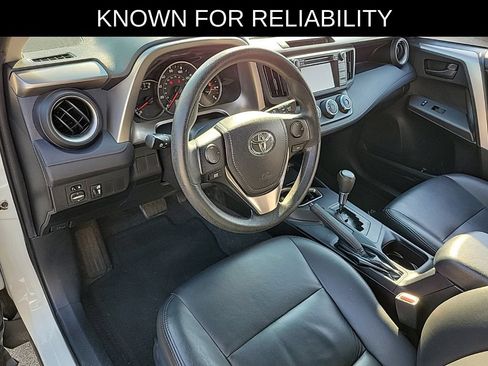 Used 2016 Toyota RAV4 LE FWD image 16