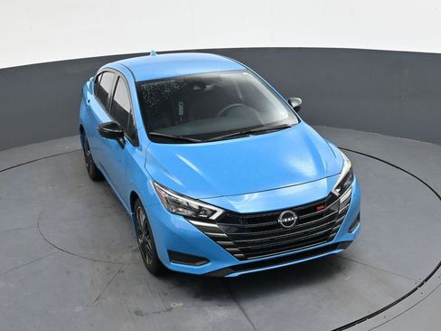 Certified 2025 Nissan Versa SR w/ Electronics Package image 29