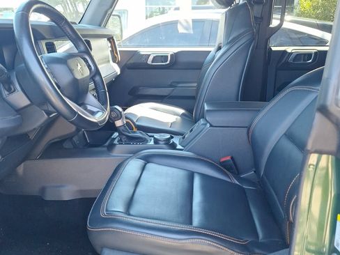 Used 2024 Ford Bronco Badlands AWD/4WD image 11