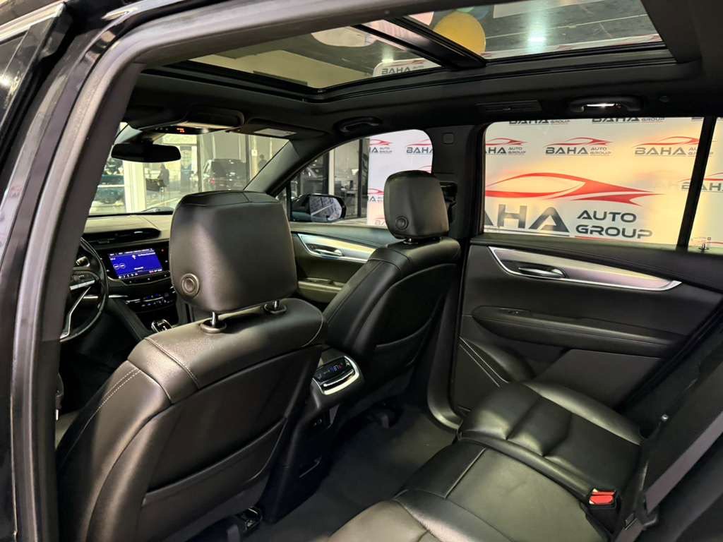 Used 2021 Cadillac XT6 Luxury FWD image 34
