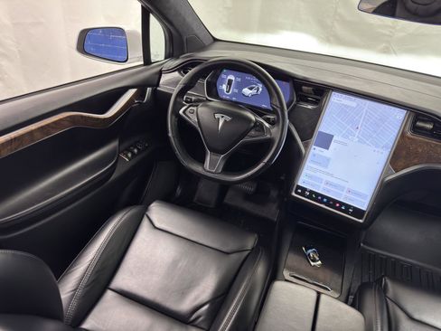 Used 2020 Tesla Model X Long Range image 29