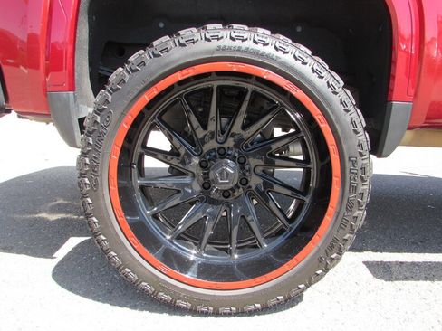 Used 2022 GMC Sierra 1500 Denali w/ Technology Package AWD/4WD image 38