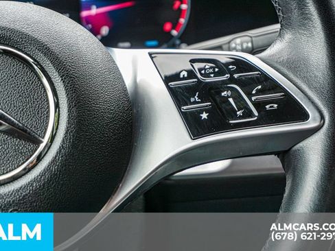 Used 2024 Mercedes-Benz GLB 250 image 29