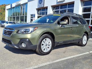 Used 2019 Subaru Outback 2.5i Premium w/ Popular Package #2 image 1
