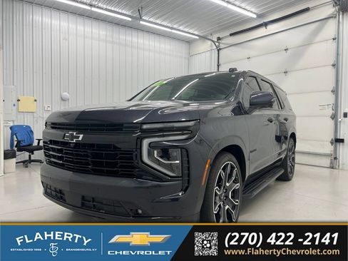 Used 2025 Chevrolet Tahoe RST w/ RST Capability Package AWD/4WD image 6