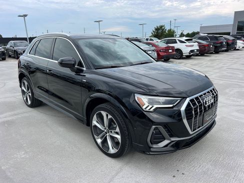 Used 2021 Audi Q3 2.0T Premium Plus w/ Premium Plus Package AWD/4WD image 3