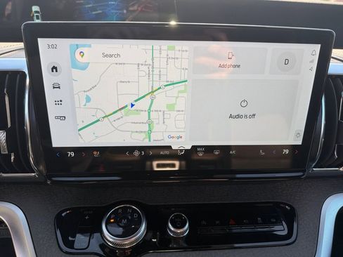 Used 2025 Ford Expedition Tremor image 35