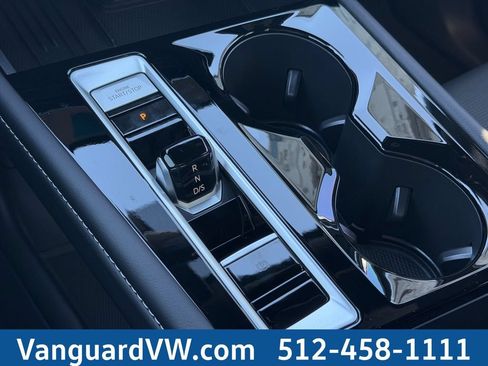 New 2026 Volkswagen Atlas Cross Sport SEL R-Line AWD/4WD image 13
