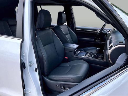 Used 2020 Lexus GX 460 Premium w/ Premium Package AWD/4WD image 9
