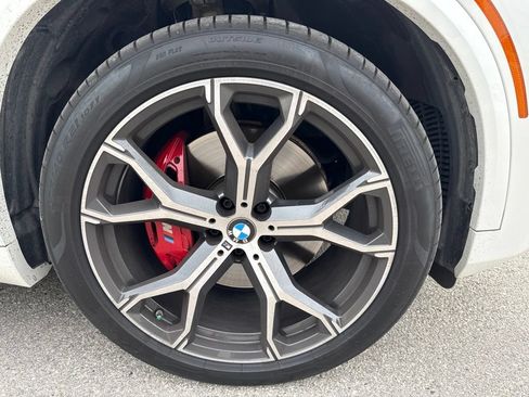 Certified 2023 BMW X5 sDrive40i w/ M Sport Package RWD image 4