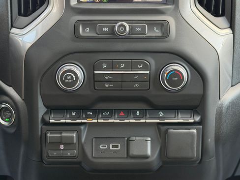 Certified 2026 Chevrolet Silverado 2500 Custom w/ Custom Value Package AWD/4WD image 11