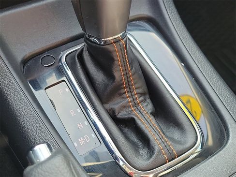 Used 2017 Subaru Crosstrek 2.0i Limited image 31