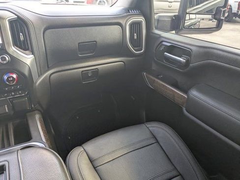 Used 2021 GMC Sierra 3500 Denali w/ Denali Ultimate Package AWD/4WD image 20