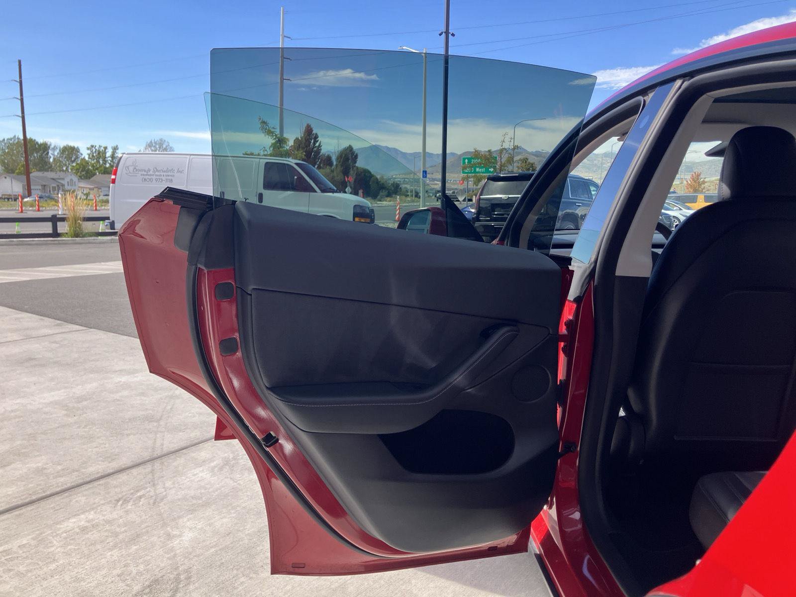 Used 2023 Tesla Model Y Long Range AWD/4WD image 13