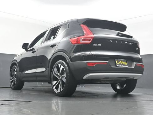 Used 2023 Volvo XC40 B5 Ultimate w/ Climate Package AWD/4WD image 43