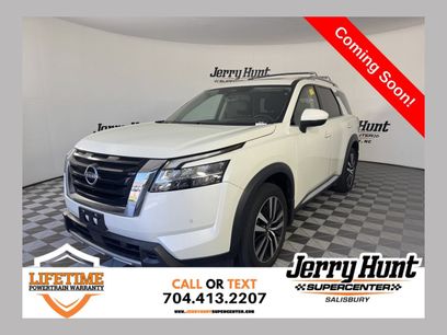 Used 2023 Nissan Pathfinder Platinum