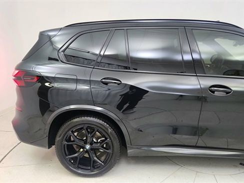 Used 2025 BMW X5 sDrive40i w/ M Sport Package image 7