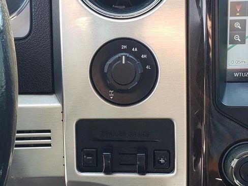 Used 2013 Ford F150 Platinum w/ Max Trailer Tow Pkg image 26