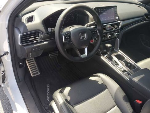 Used 2022 Honda Accord Sport image 15