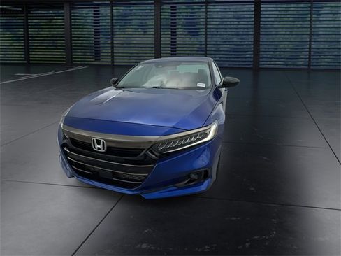 Used 2022 Honda Accord Sport Special Edition image 3
