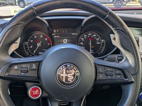 Used 2022 Alfa Romeo Giulia Sprint image 16