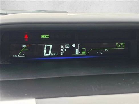 Used 2014 Toyota Prius V Two FWD image 20