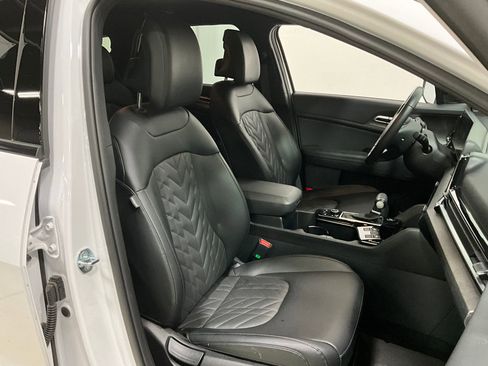 Used 2024 Kia Sportage X-Line AWD/4WD image 8