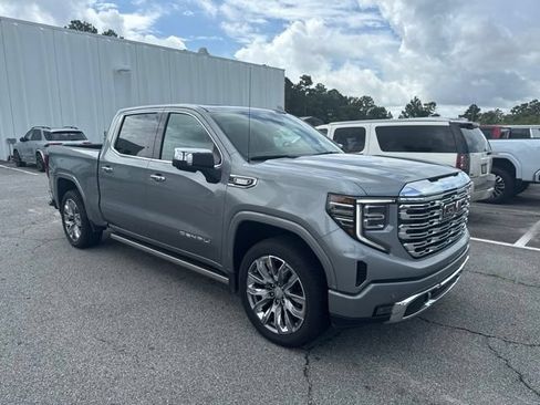 Used 2026 GMC Sierra 1500 Denali w/ Denali Reserve Package AWD/4WD image 3