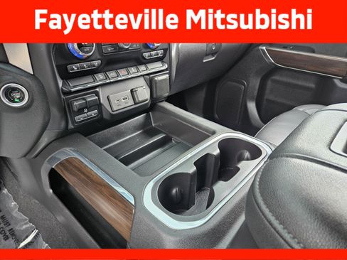 Used 2021 GMC Sierra 1500 SLT AWD/4WD image 24