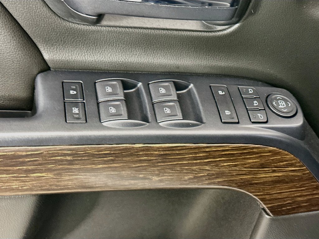 Used 2018 GMC Sierra 1500 Denali w/ Denali Ultimate Package AWD/4WD image 25