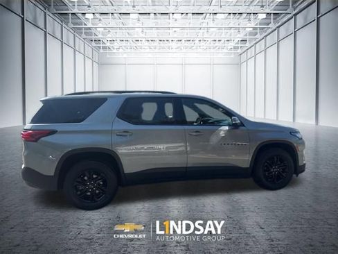 Used 2023 Chevrolet Traverse LT w/ Midnight/Sport Edition image 23
