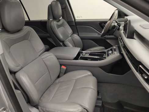 Used 2020 Lincoln Aviator Reserve w/ Equipment Group 201A AWD/4WD image 19