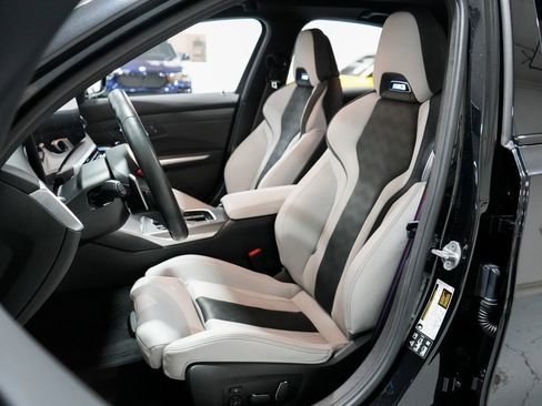 Used 2024 BMW M3 Competition w/ Executive Package image 10