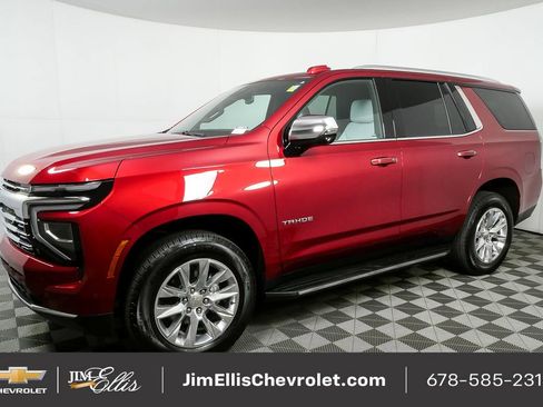 Used 2025 Chevrolet Tahoe Premier image 2