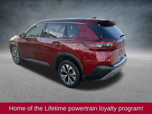 Used 2023 Nissan Rogue SV w/ SV Premium B Package image 4