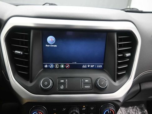 Used 2023 GMC Acadia SLE AWD/4WD image 16