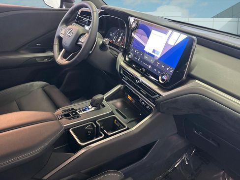 New 2026 Lexus TX 350 AWD image 28